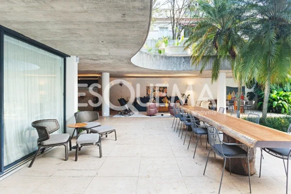 Casa modernista com projeto de Ruy Ohtake