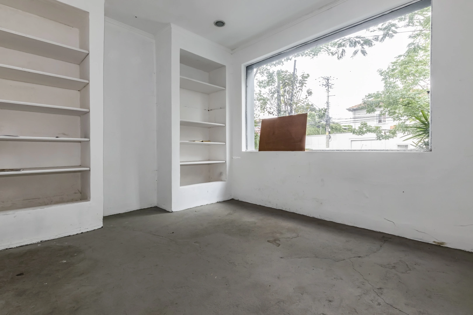 Casa comercial com edícula e jardim - Imagem 5