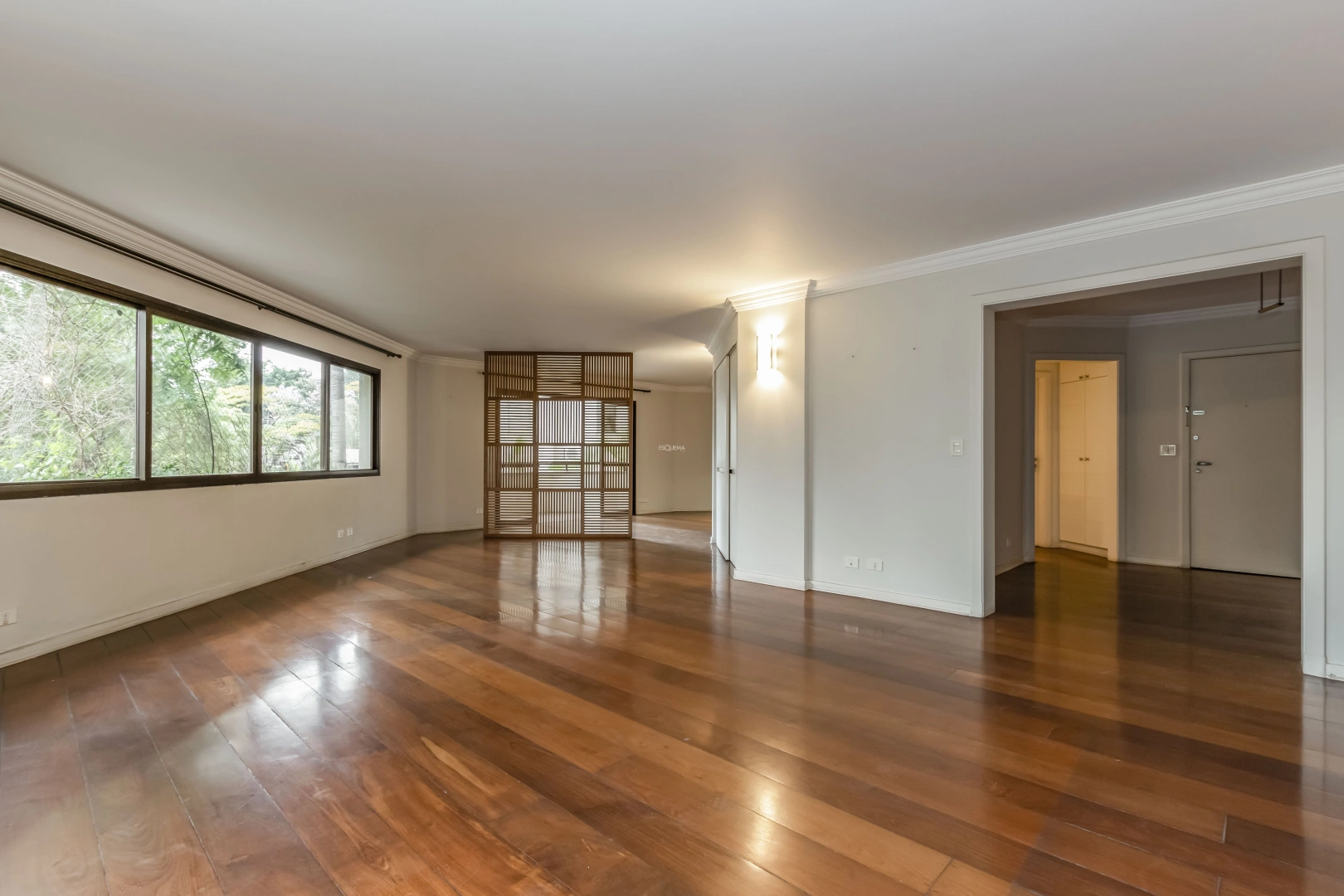 Apartamento amplo em rua arborizada - Imagem 10