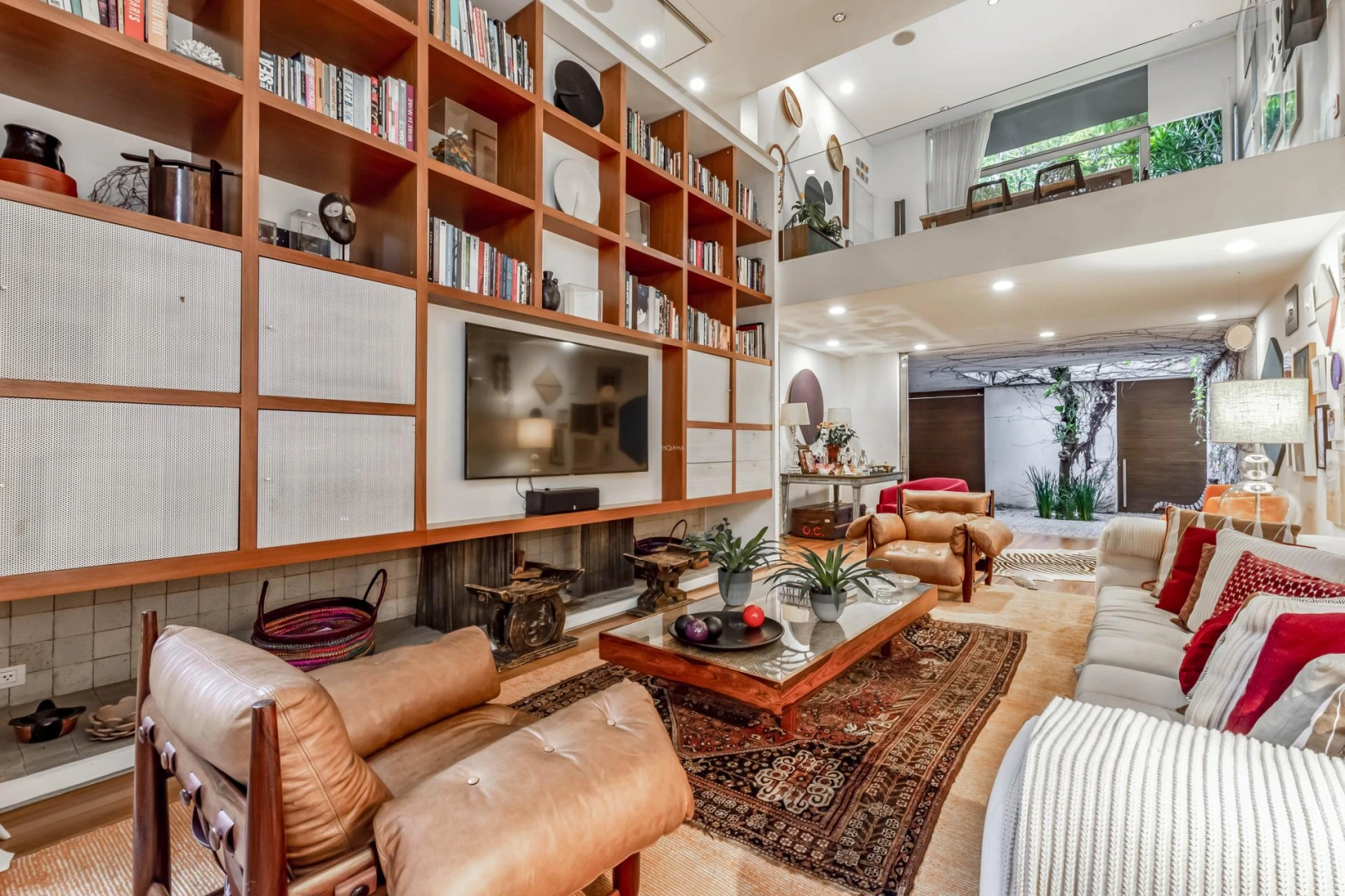 Casa com projeto de Isay Weinfeld - Imagem 3