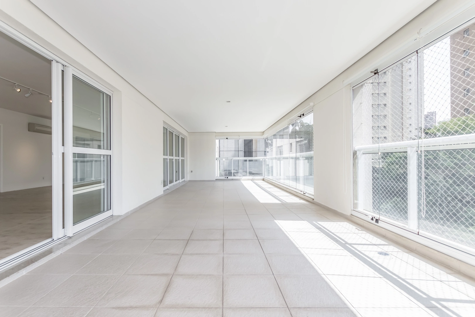 Apartamento próximo ao Parque Burle Marx e Hotel Tangará - Imagem 3