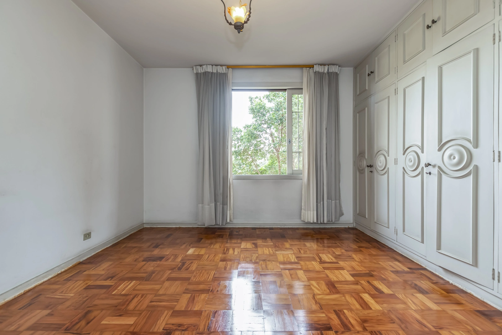 Casa em região privilegiada - Imagem 13