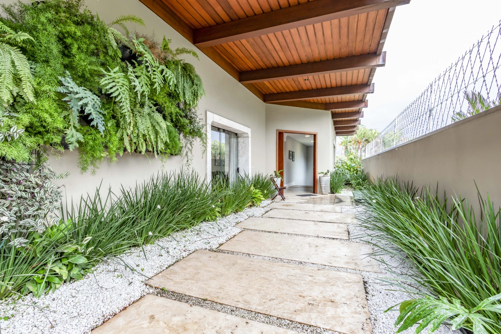 Casa com piscina Cidade Jardim - Imagem 1