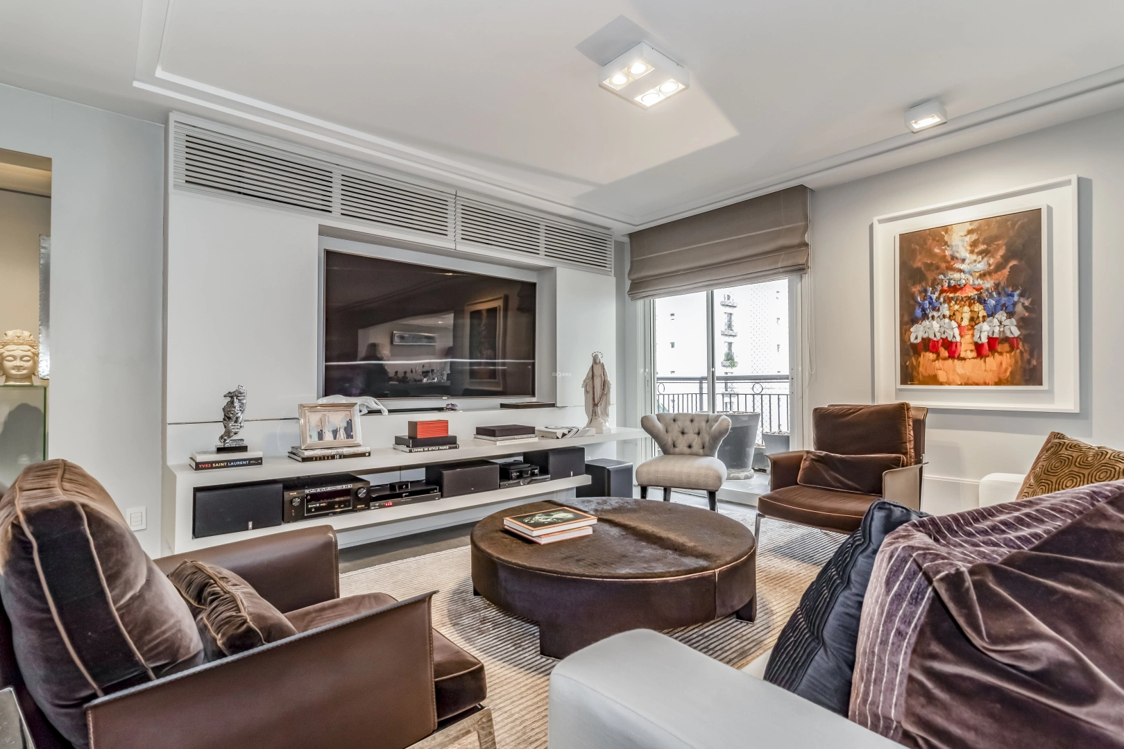 Apartamento reformado em localização ímpar - Imagem 4