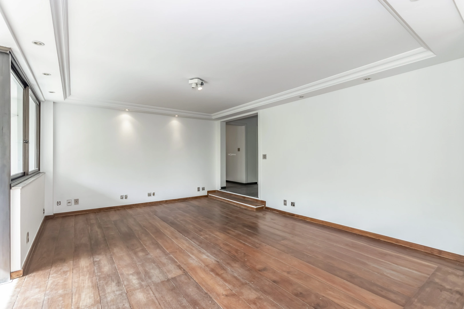 Apartamento em frente ao Clube Pinheiros - Imagem 5