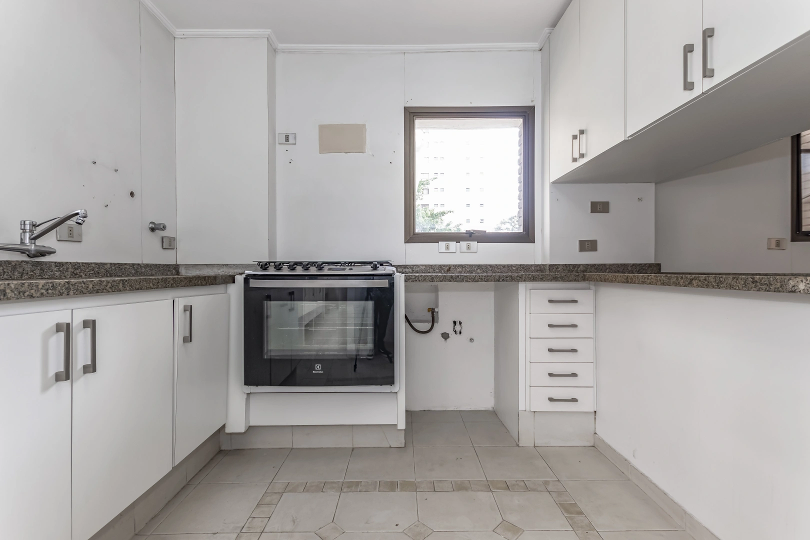 Apartamento em frente ao Clube Pinheiros - Imagem 8