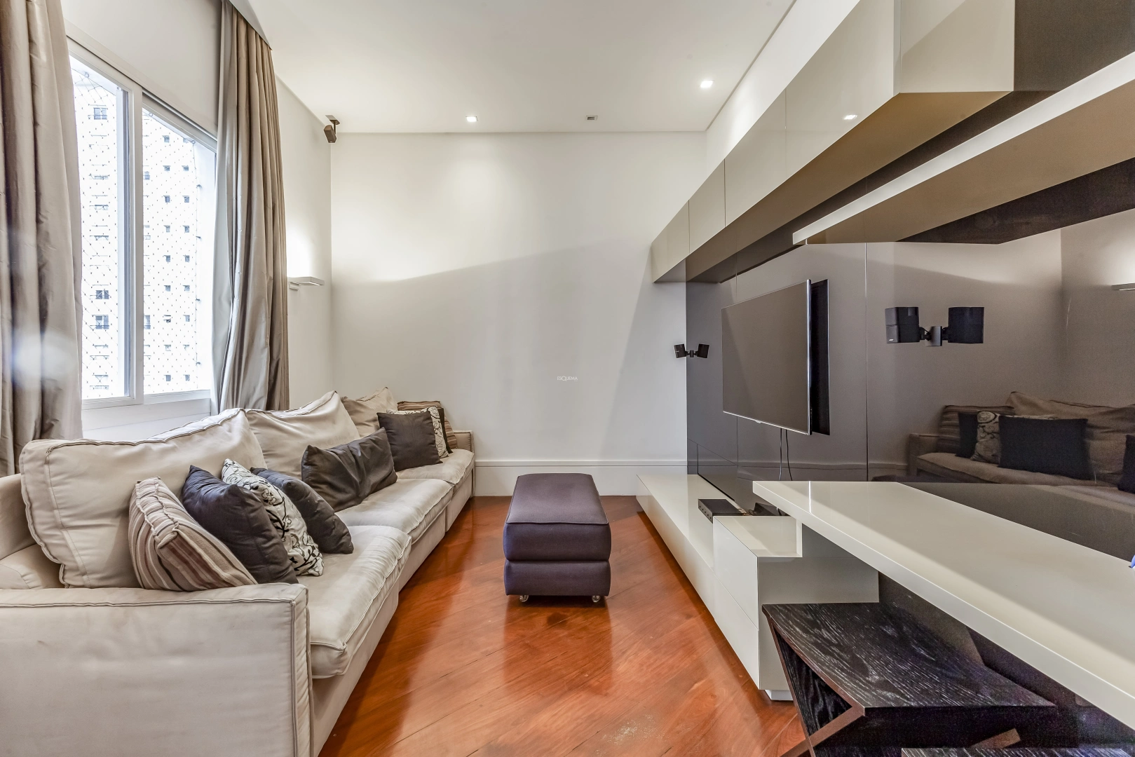 Apartamento reformado em rua cobiçada - Imagem 5