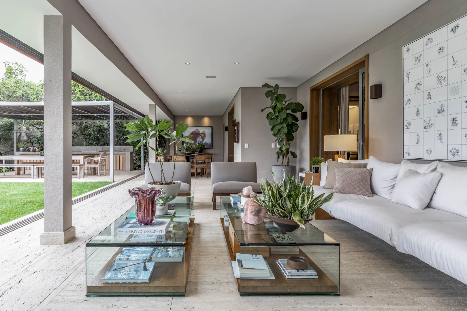 Casa com projeto contemporâneo - Imagem 1