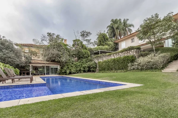 Casa com projeto contemporâneo