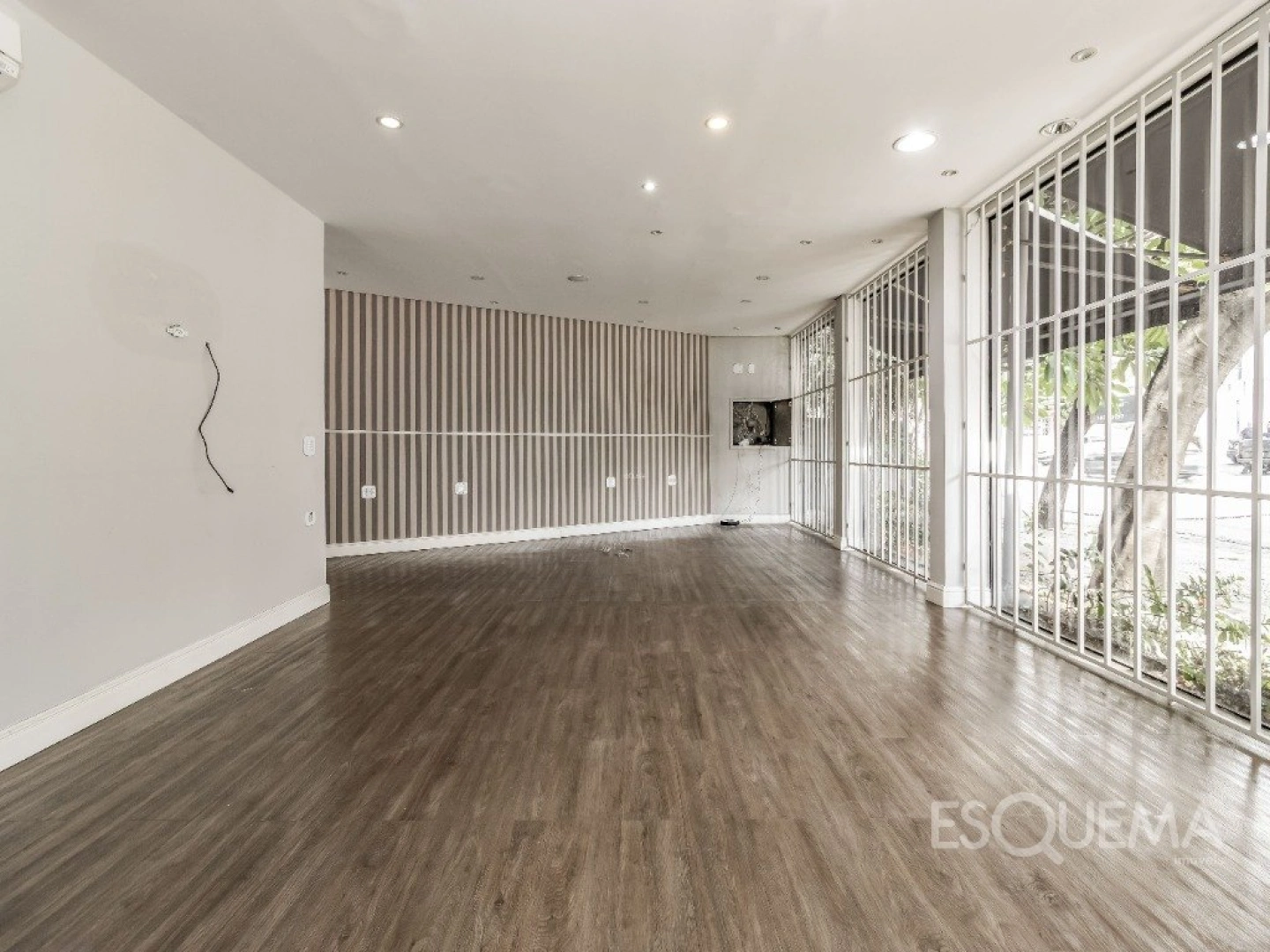 Casa comercial em localização estratégica - Imagem 2