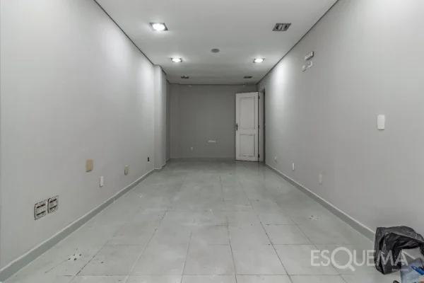 Casa comercial em localização estratégica