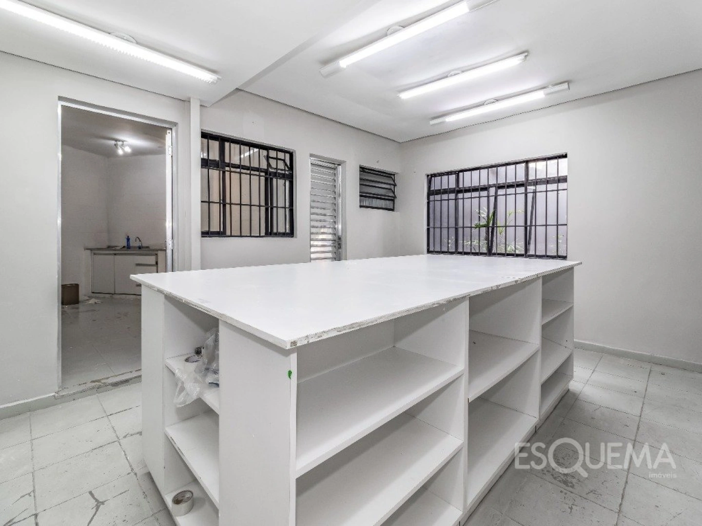Casa comercial em localização estratégica - Imagem 7