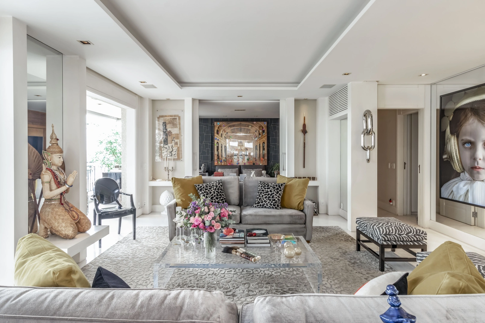 Apartamento reformado com vista privilegiada - Imagem 5