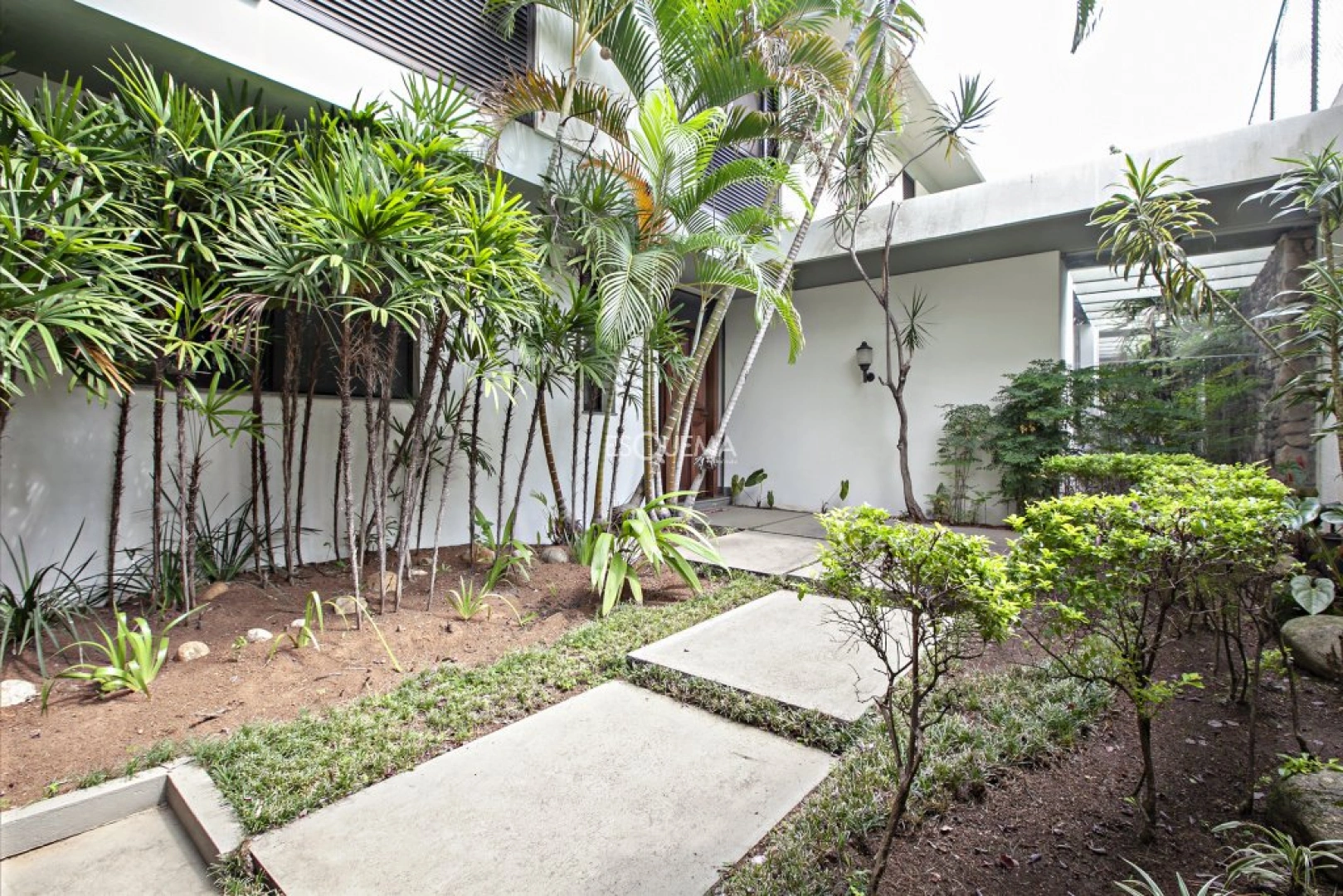 Casa em frente ao clube Monte Líbano - Imagem 6