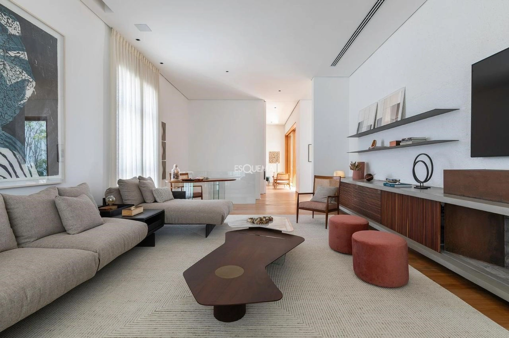 Cobertura reformada com projeto de Isay Weinfeld - Imagem 1