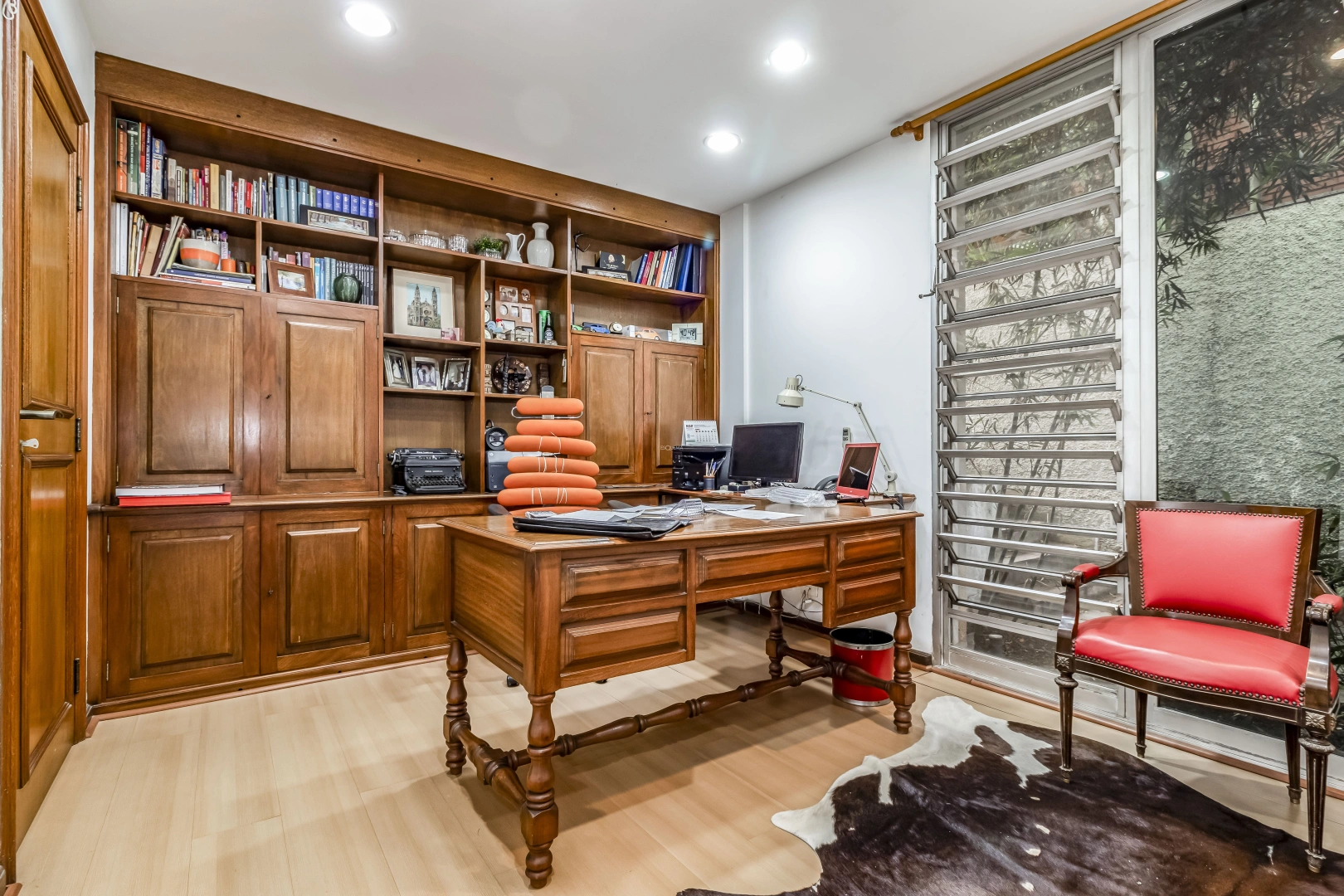 Casa com amplo lazer - Imagem 2