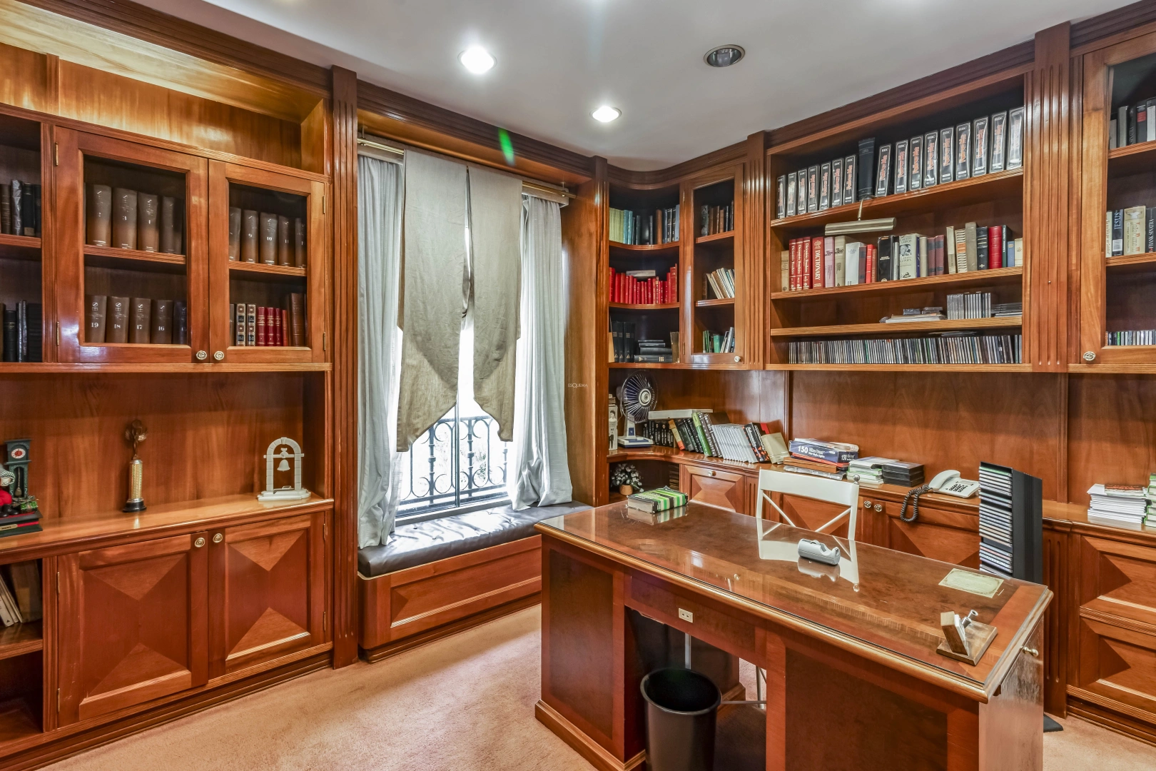 Apartamento amplo em prédio com lazer - Imagem 8