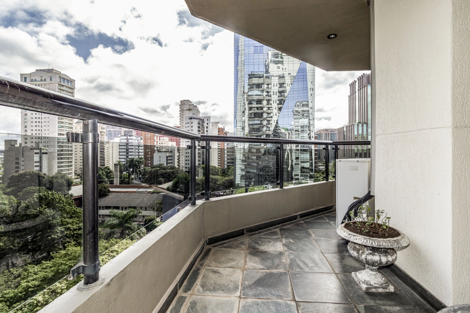 Apartamento próximo ao Parque do Povo - Imagem 11
