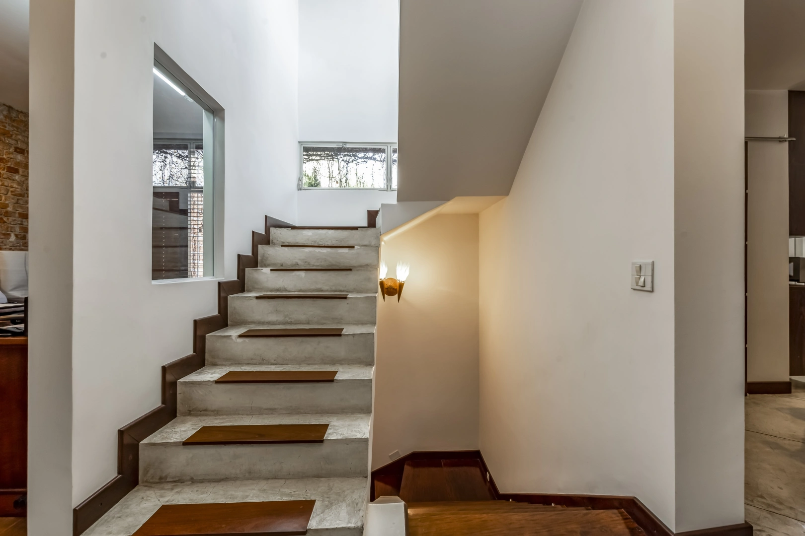 Casa em excelente localização - Imagem 11