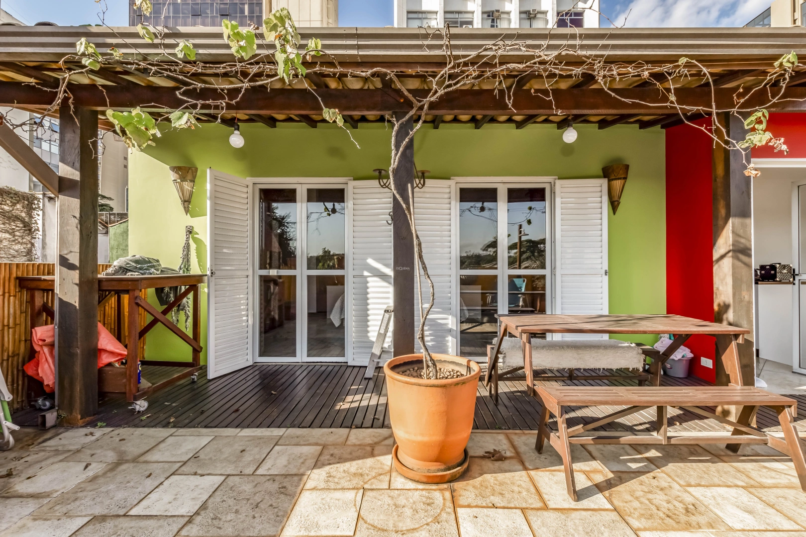 Casa em excelente localização - Imagem 3