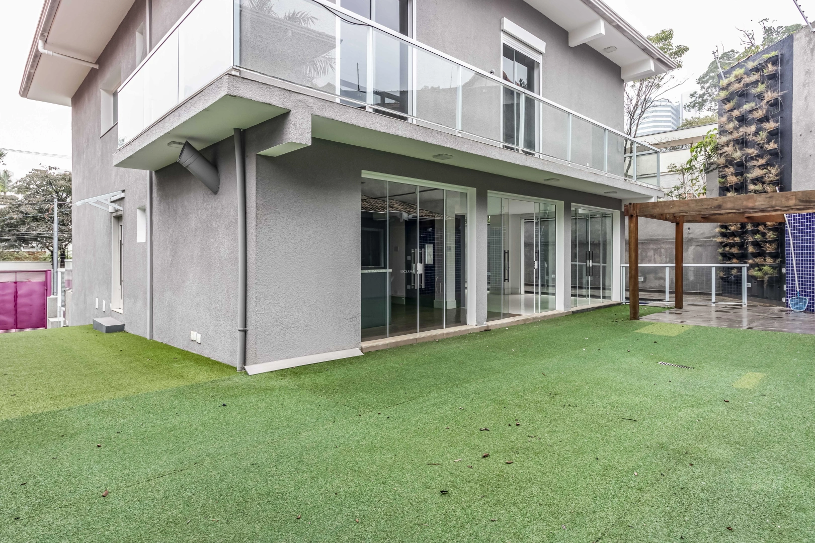 Casa reformada no Pacaembu - Imagem 1