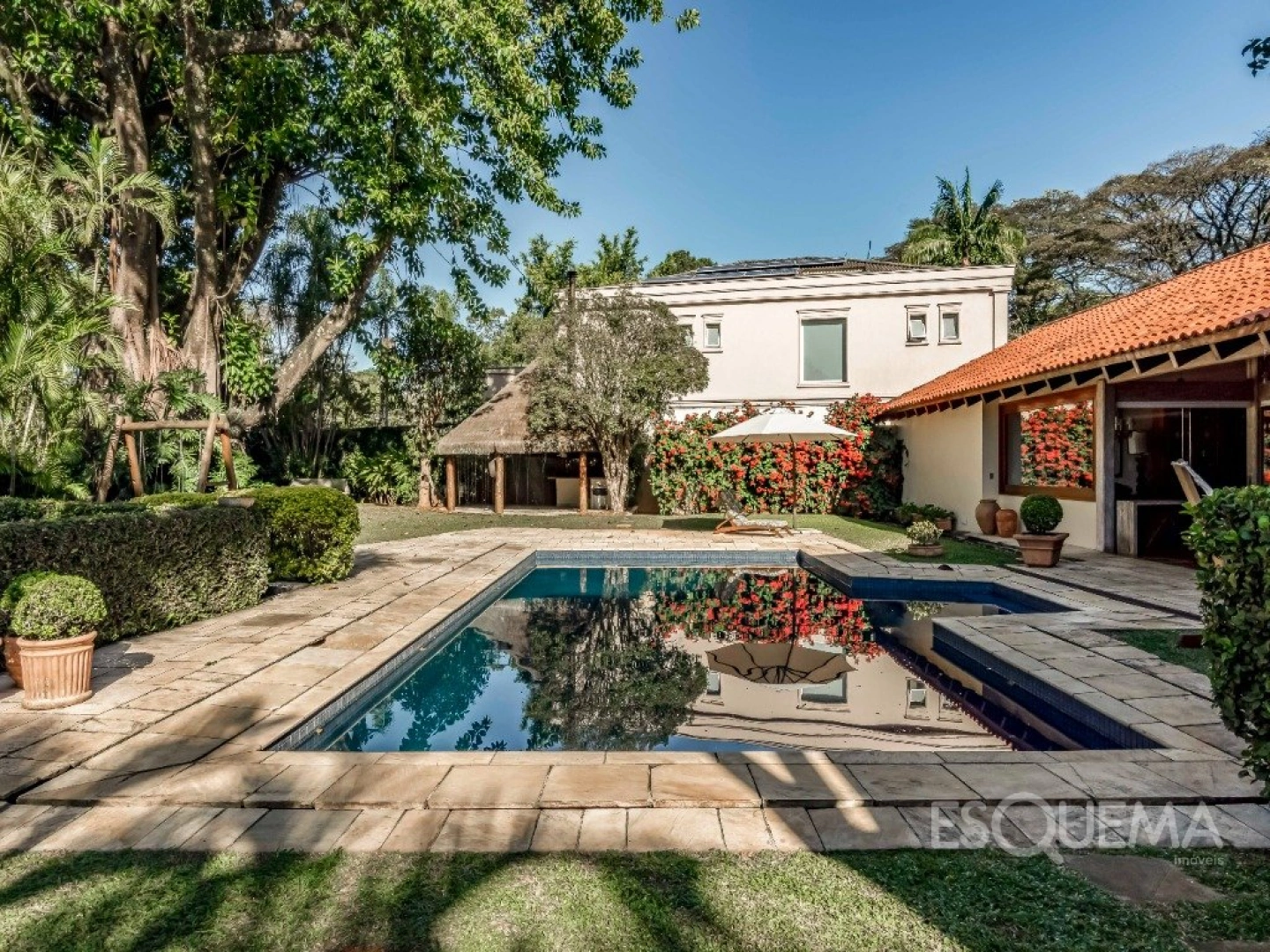 Casa em excelente localização no Jardim Guedala - Imagem 1