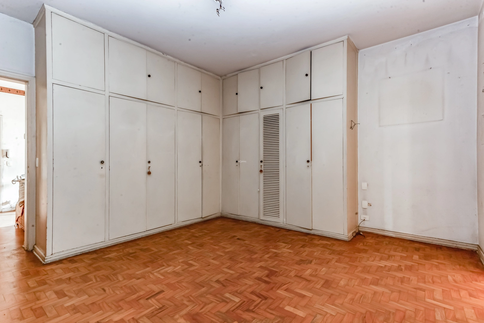 Casa comercial em terreno plano para reforma ou novo projeto no Jardim Paulista - Imagem 10