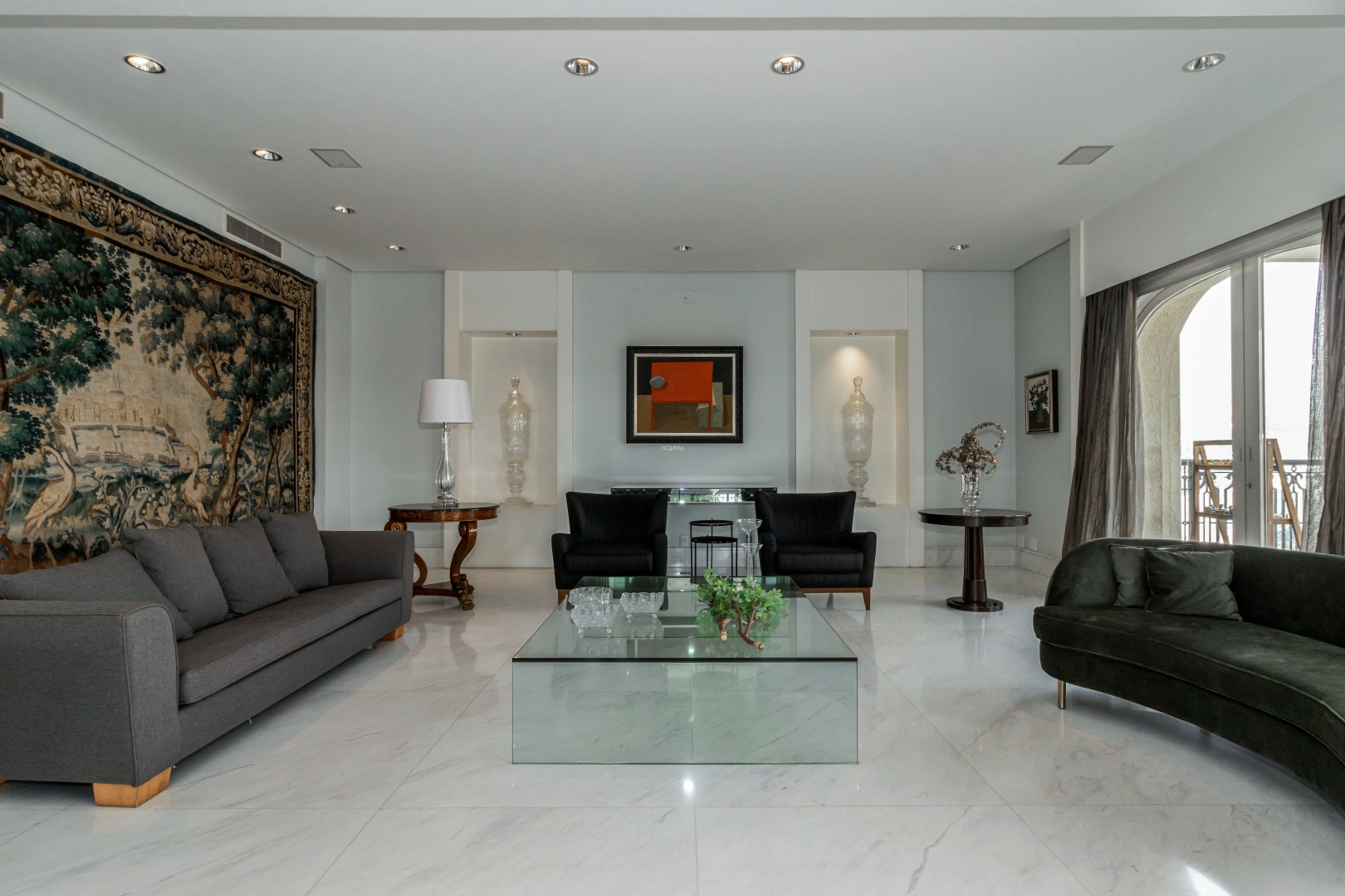 Apartamento amplo com vista para o bairro - Imagem 10