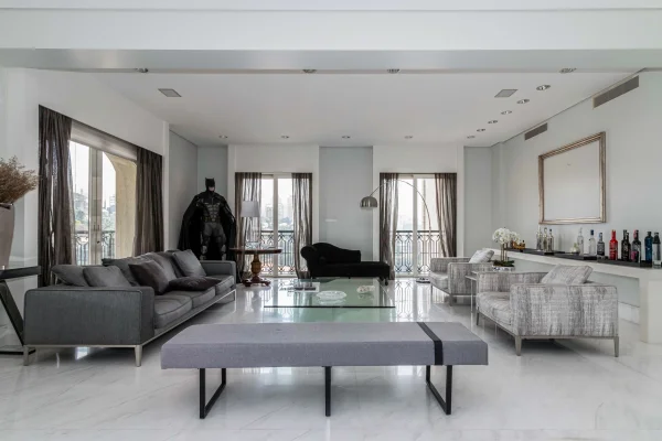 Apartamento amplo com vista para o bairro