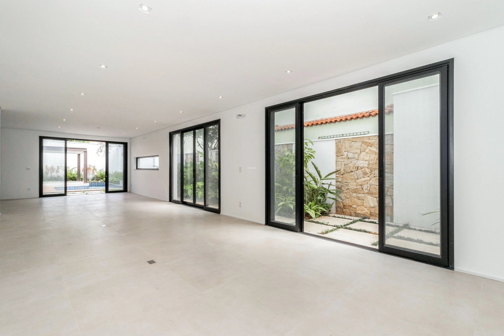 Casa nova com 4 suítes Jardim Paulista - Imagem 4