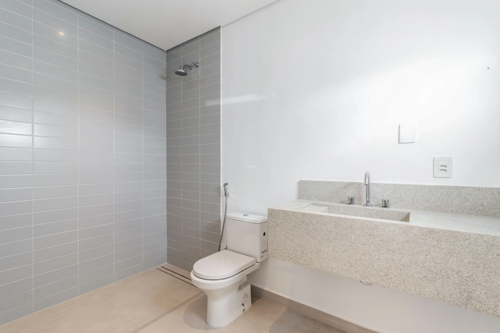 Casa nova com 4 suítes Jardim Paulista - Imagem 9
