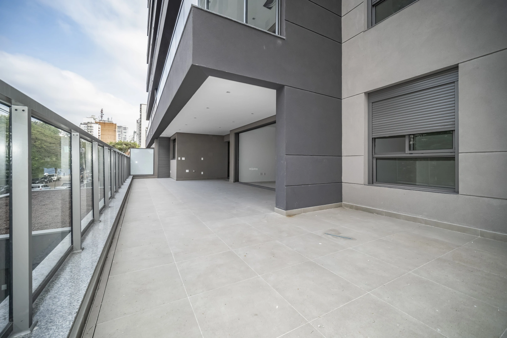 Apartamento garden em edifício novo - Imagem 1