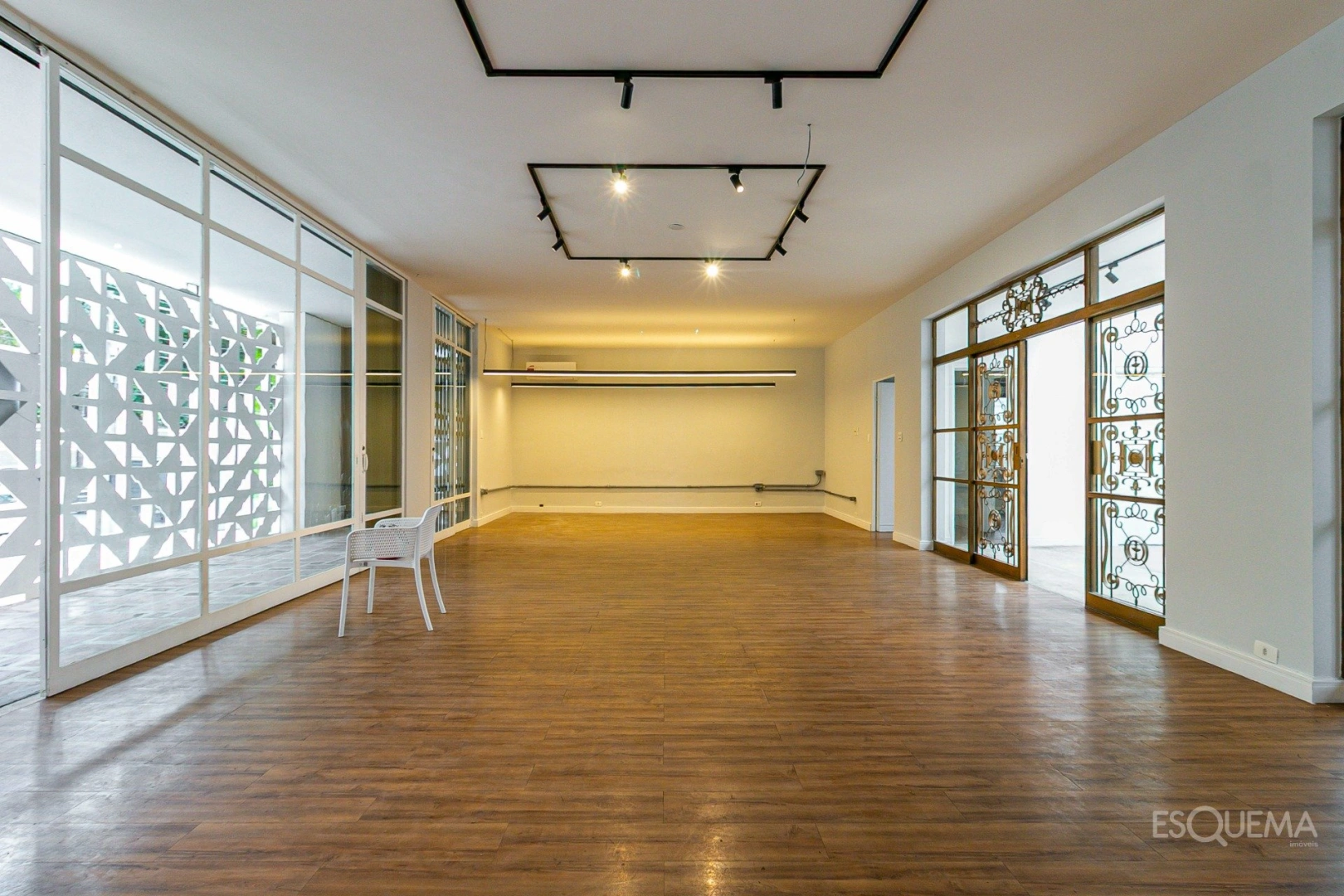 Casa comercial para reforma no Jardim América - Imagem 5