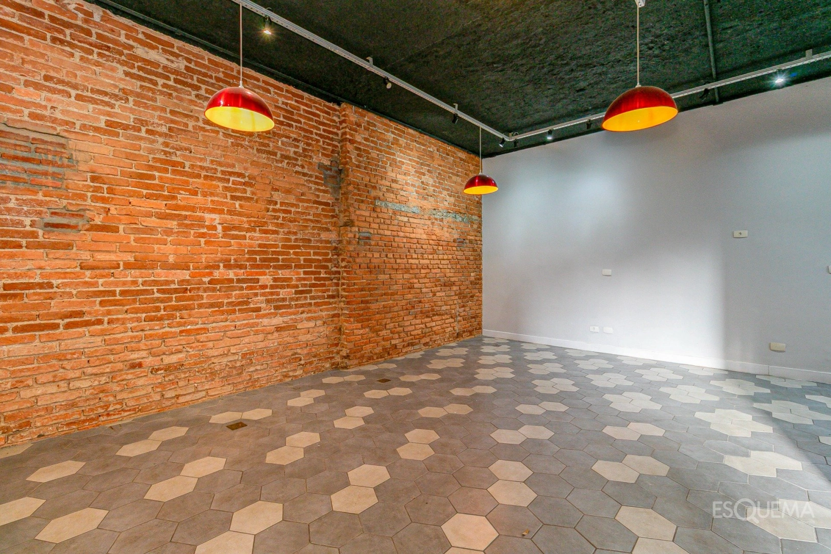 Casa comercial para reforma no Jardim América - Imagem 7