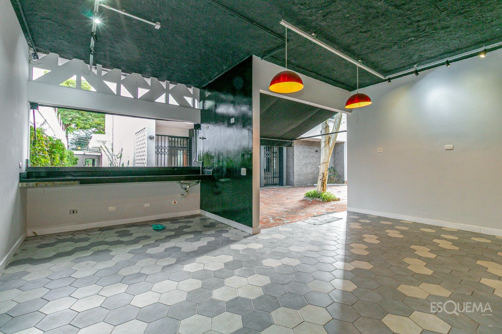 Casa comercial para reforma no Jardim América - Imagem 8