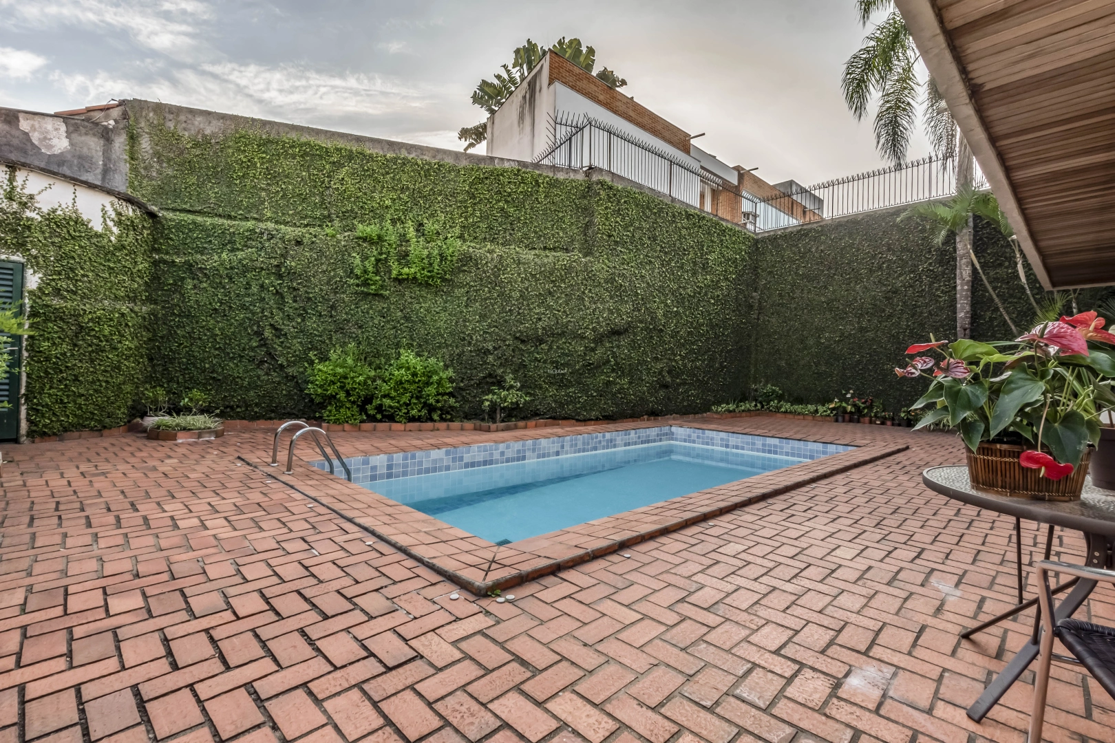 Casa em rua tranquila e segura - Imagem 2