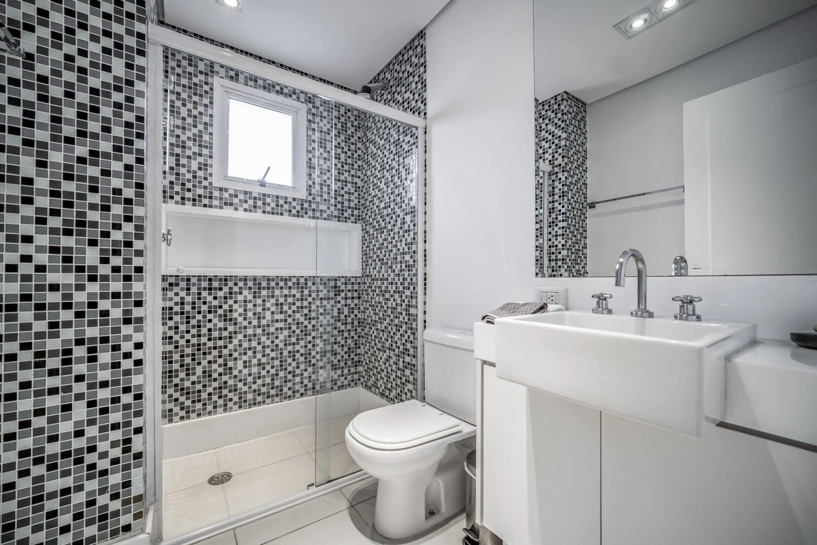 Apartamento em prédio cobiçado e bem localizado - Imagem 9