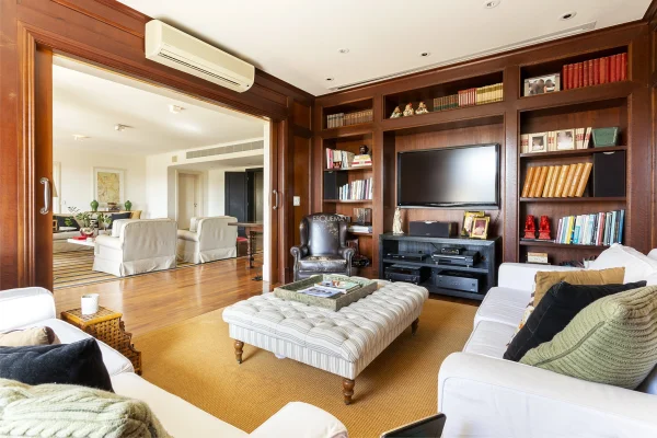 Apartamento confortável em rua tranquila