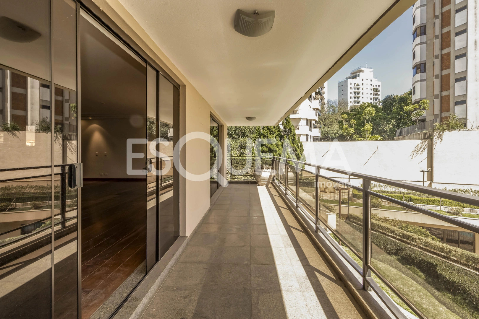 Apartamento com lazer e quadra de tênis - Imagem 3