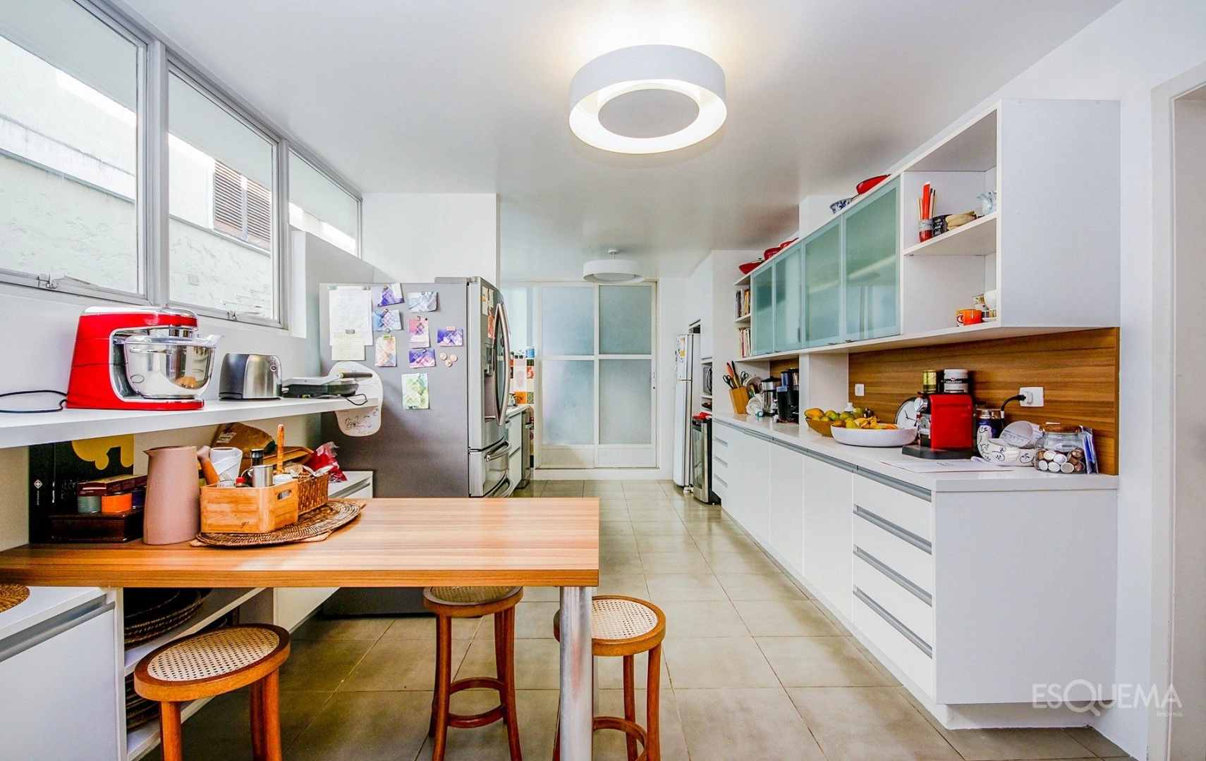 Casa rodeada pelo verde em Alto de Pinheiros - Imagem 13