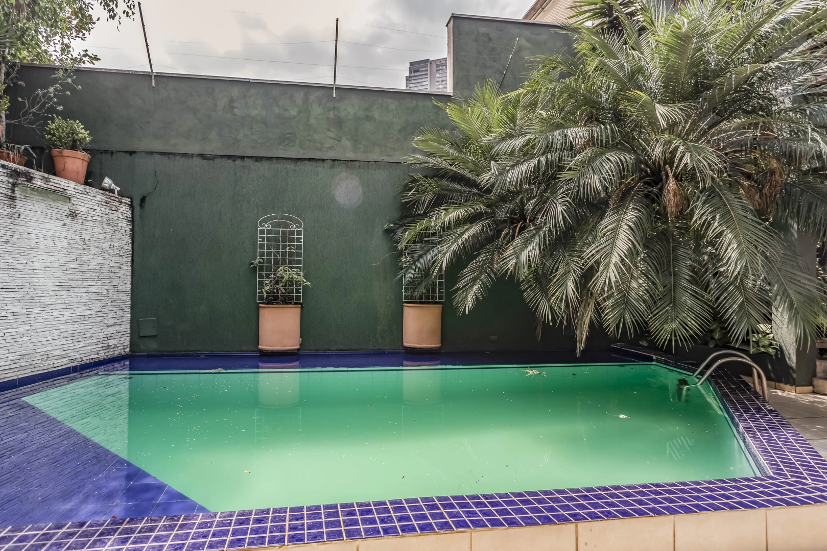 Casa próxima às Praças das Corujas e Pôr do Sol - Imagem 2