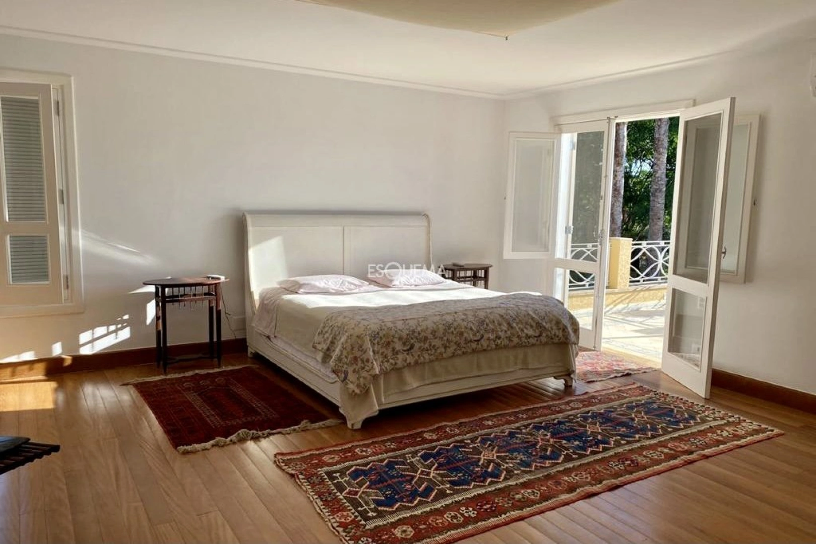 Casa com paisagismo tropical - Imagem 9