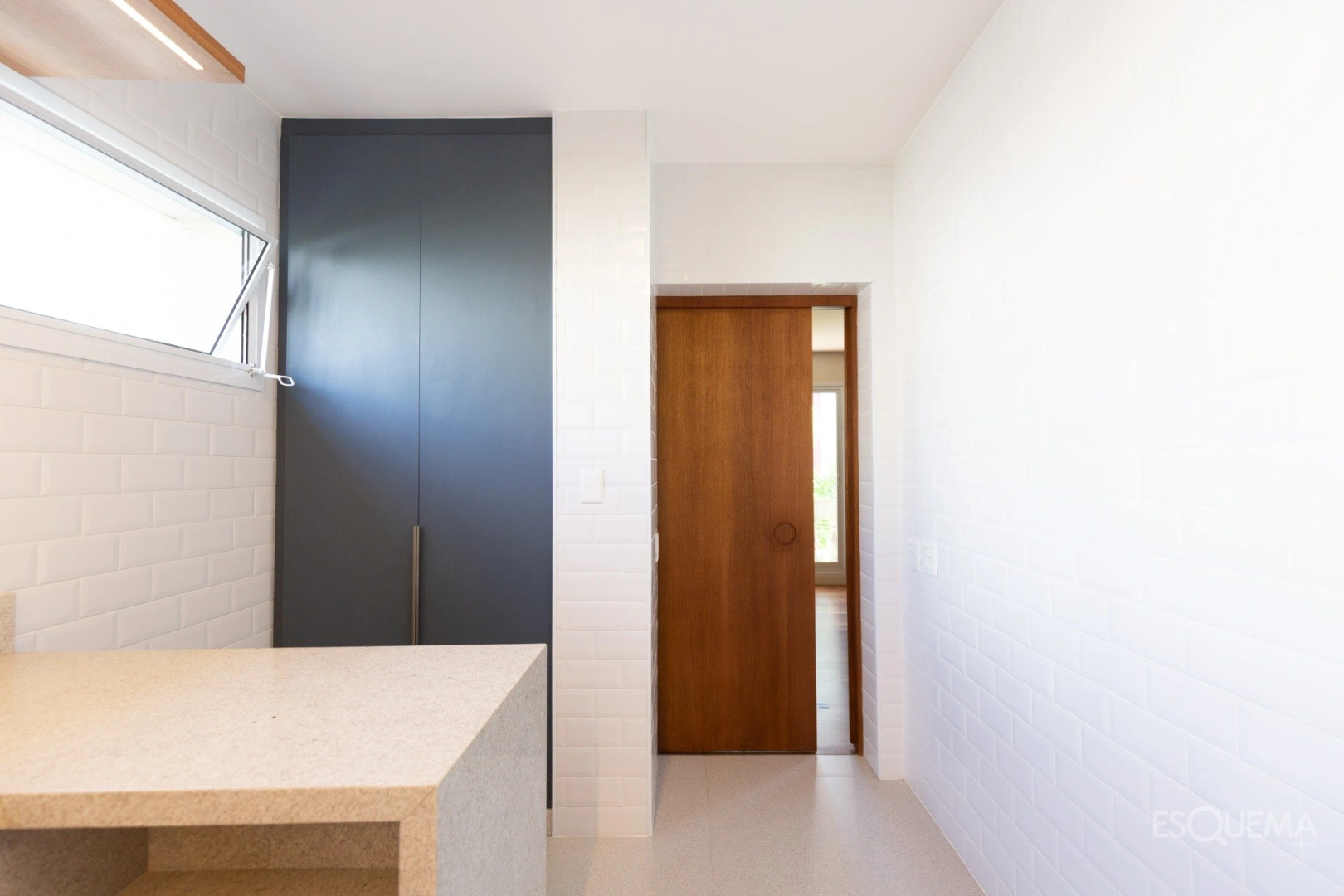 Apartamento reformado e bem localizado - Imagem 11