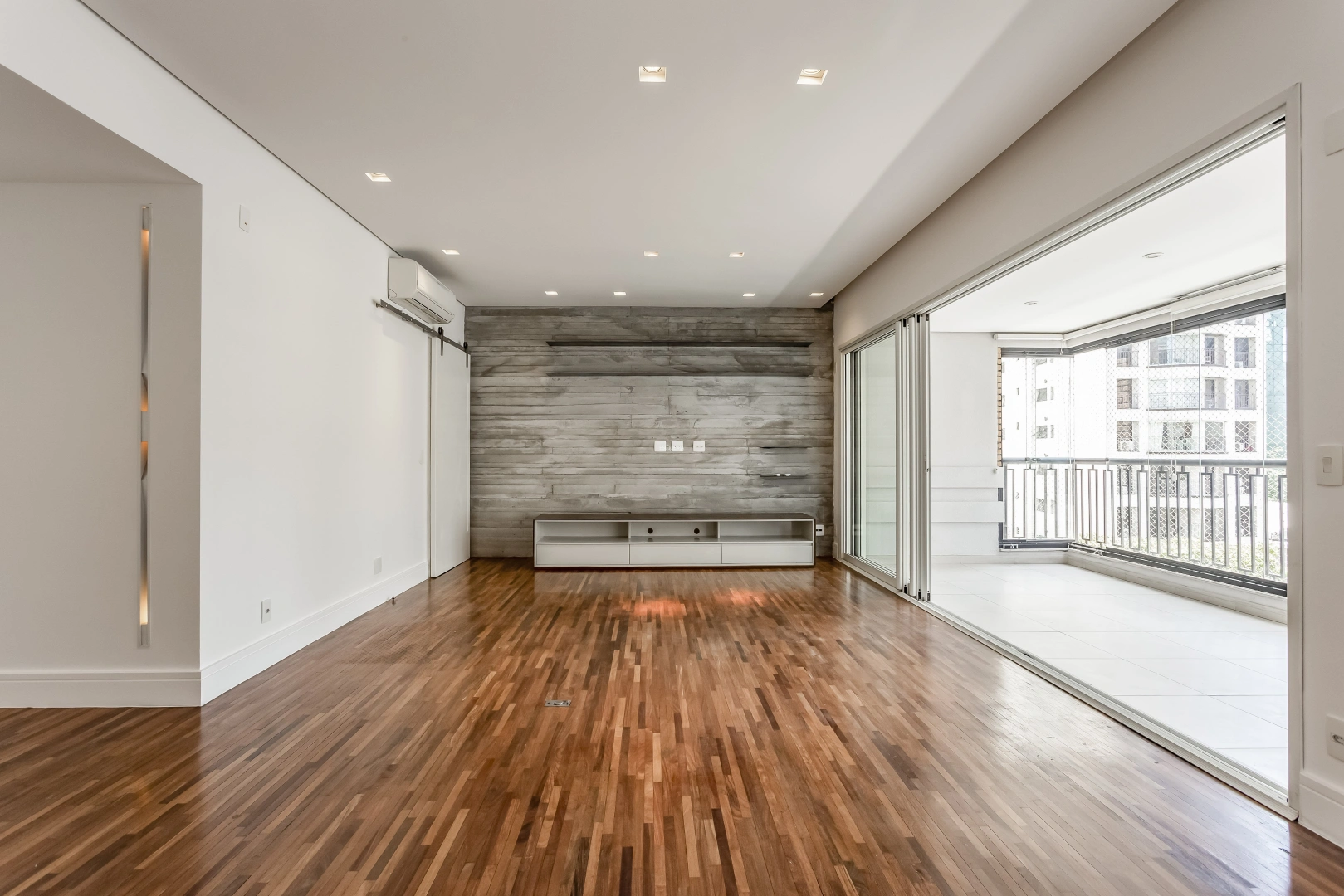 Apartamento em excelente localização no Itaim Bibi - Imagem 2