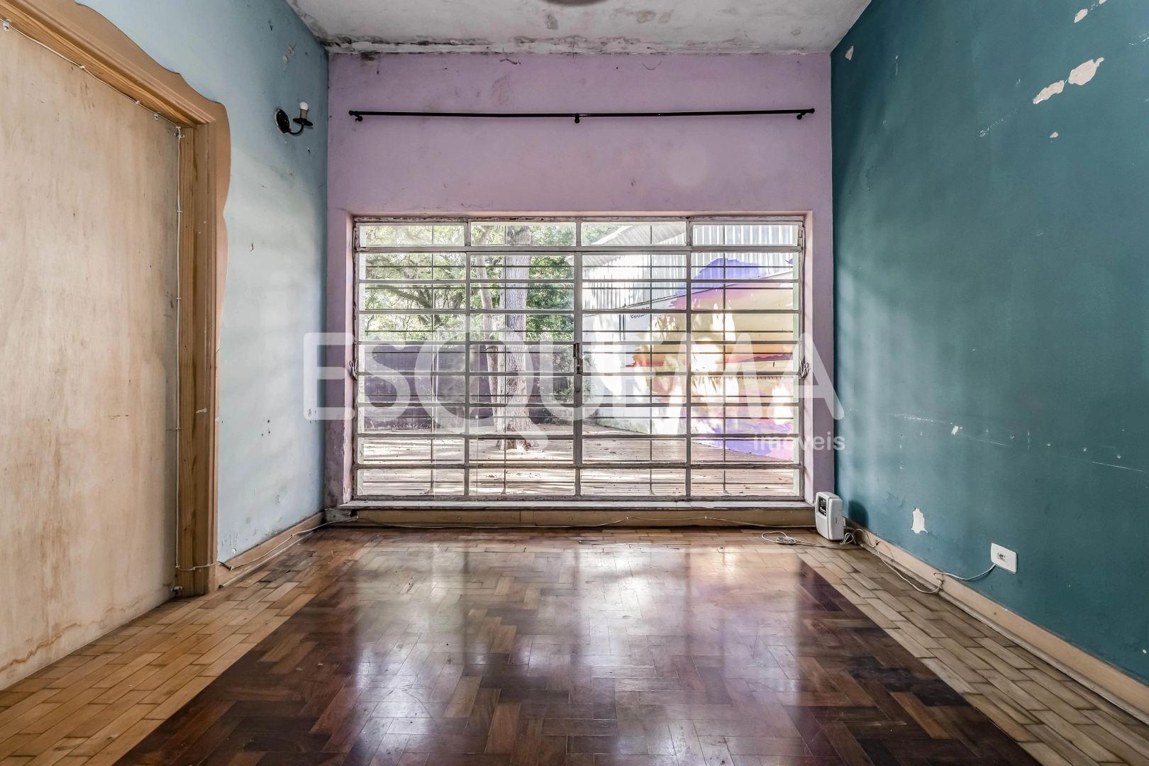 Imóveis comerciais em terreno amplo - Imagem 6