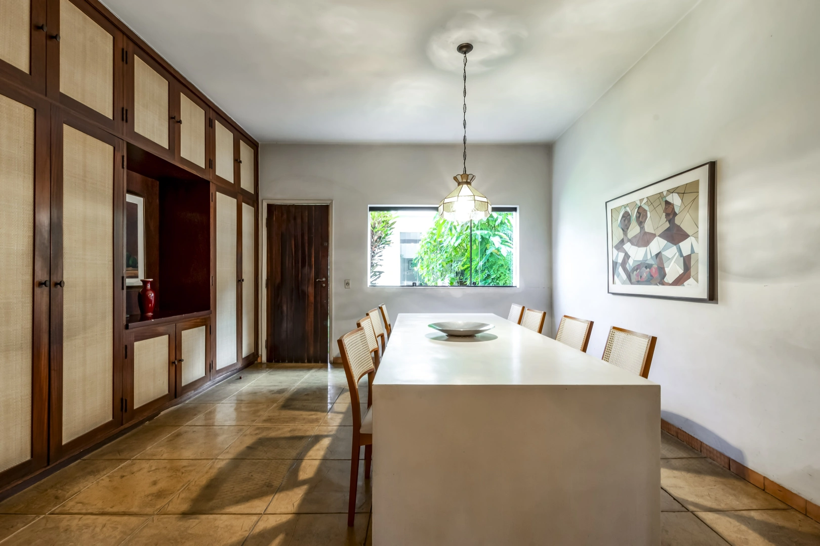 Casa para reforma em rua arborizada - Imagem 14