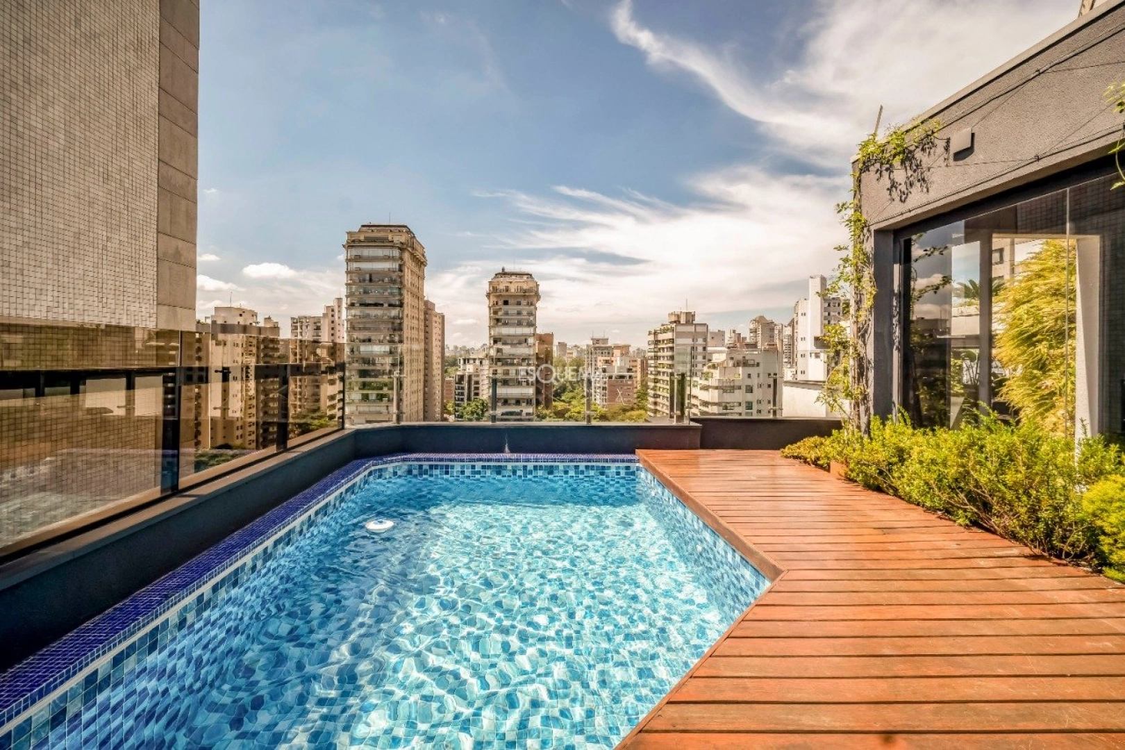 Cobertura ampla com vista impecável, a poucos passos do Parque Ibirapuera - Imagem 1
