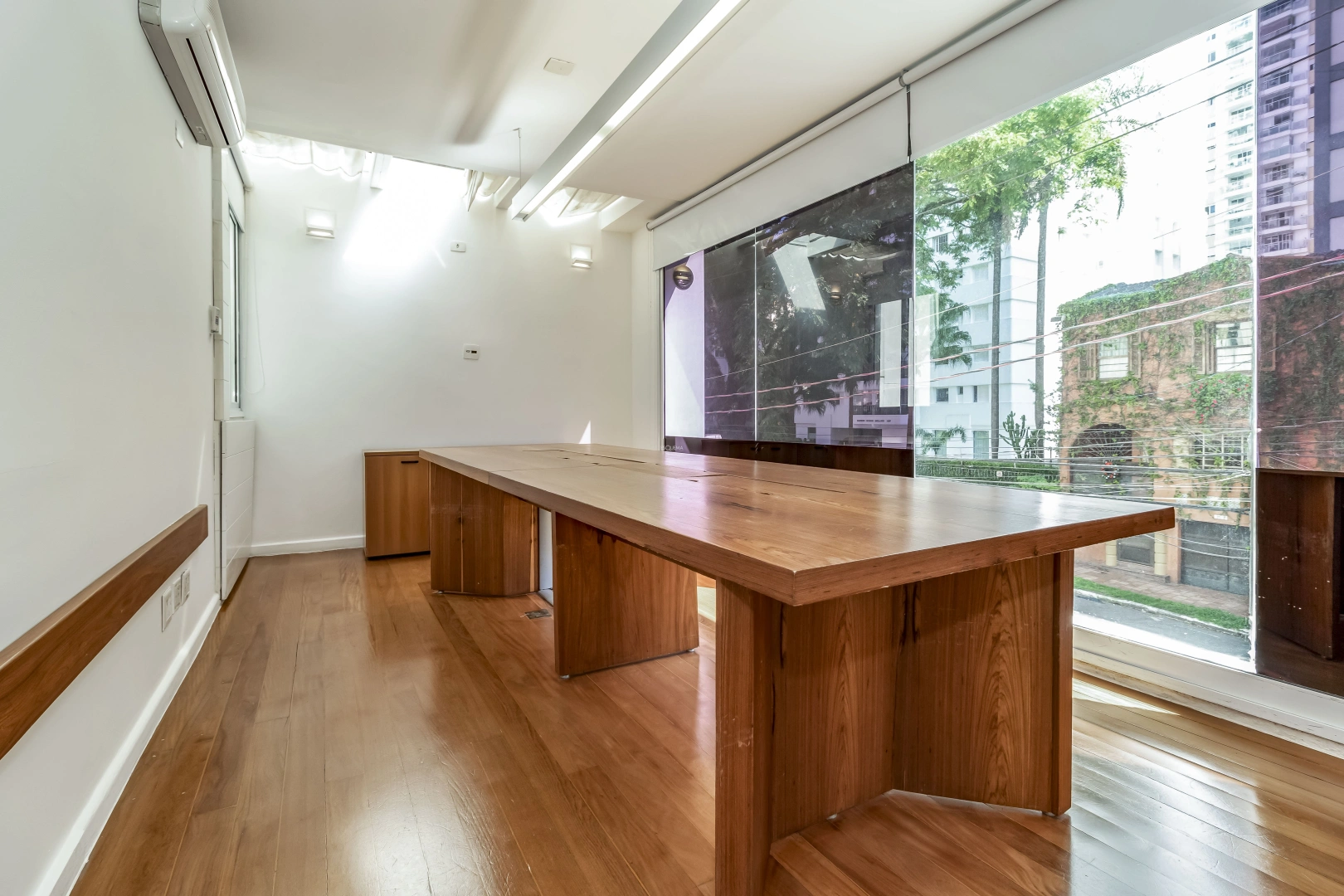 Casa comercial com rooftop - Imagem 14