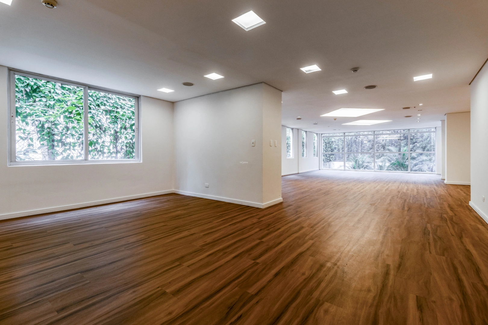 Imóvel moderno em uma das melhores ruas do bairro - Imagem 11