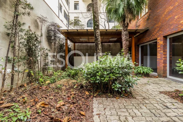 Imóvel moderno em uma das melhores ruas do bairro